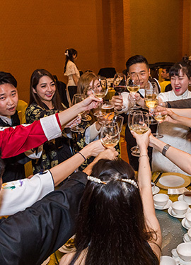 OOm employees having a drink 1